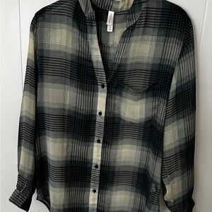 Xhilaration Womens Black & Cream Sheer Plaid Shirt